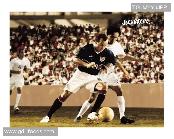 足球明星激情演奏架子鼓视频展现运动与音乐的完美结合